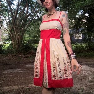 Red Tan Floral Y Apparel Cotton Jrs Sz S Dress EUC